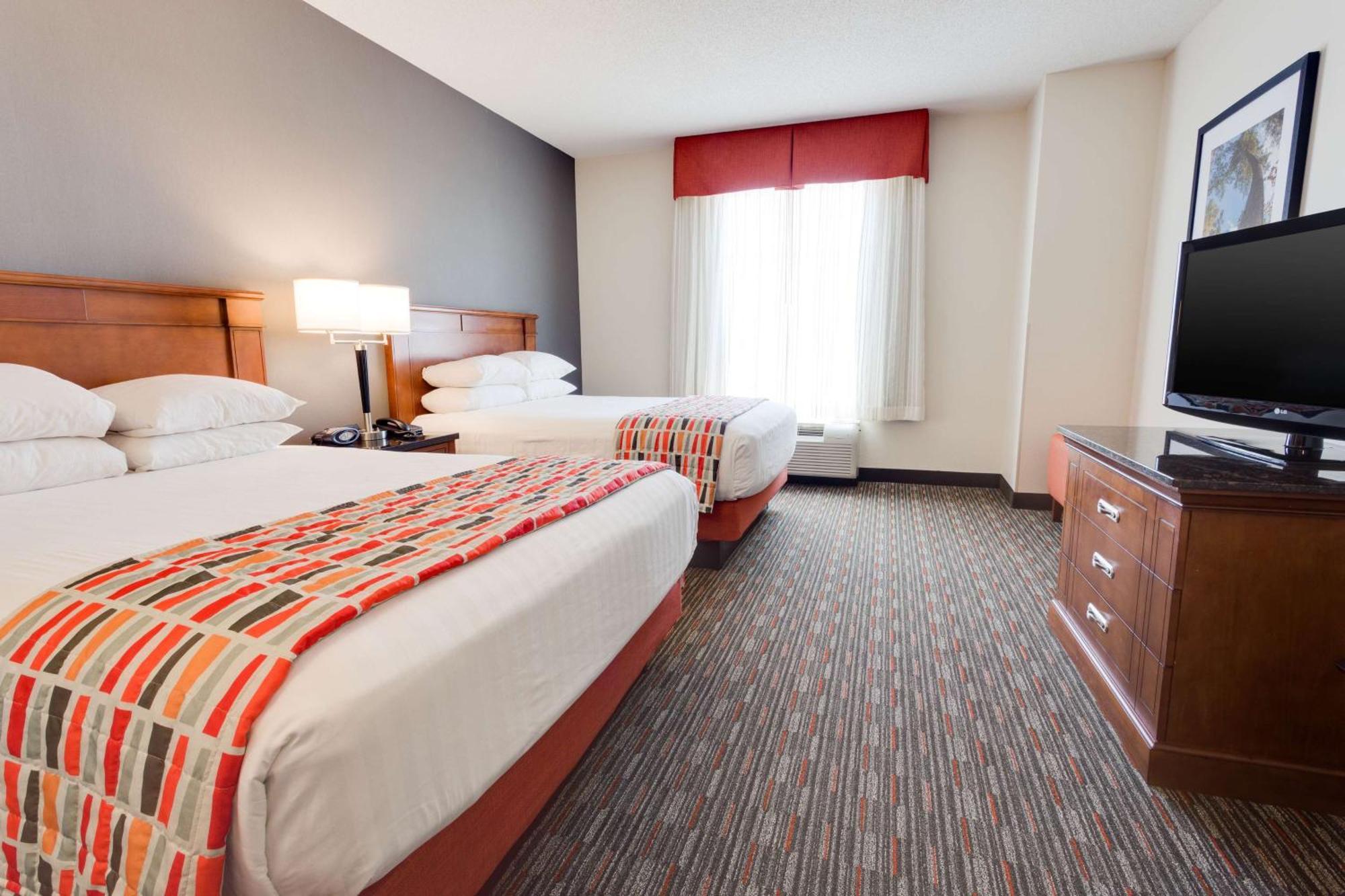 Drury Inn & Suites Greenville Exteriör bild
