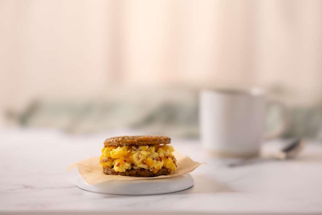 Drury Inn & Suites Greenville Restaurang bild