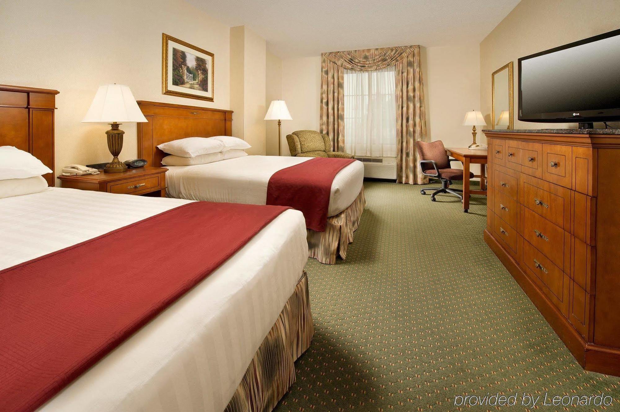 Drury Inn & Suites Greenville Exteriör bild